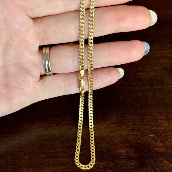 Solid 14k curb/cuban chain 18”